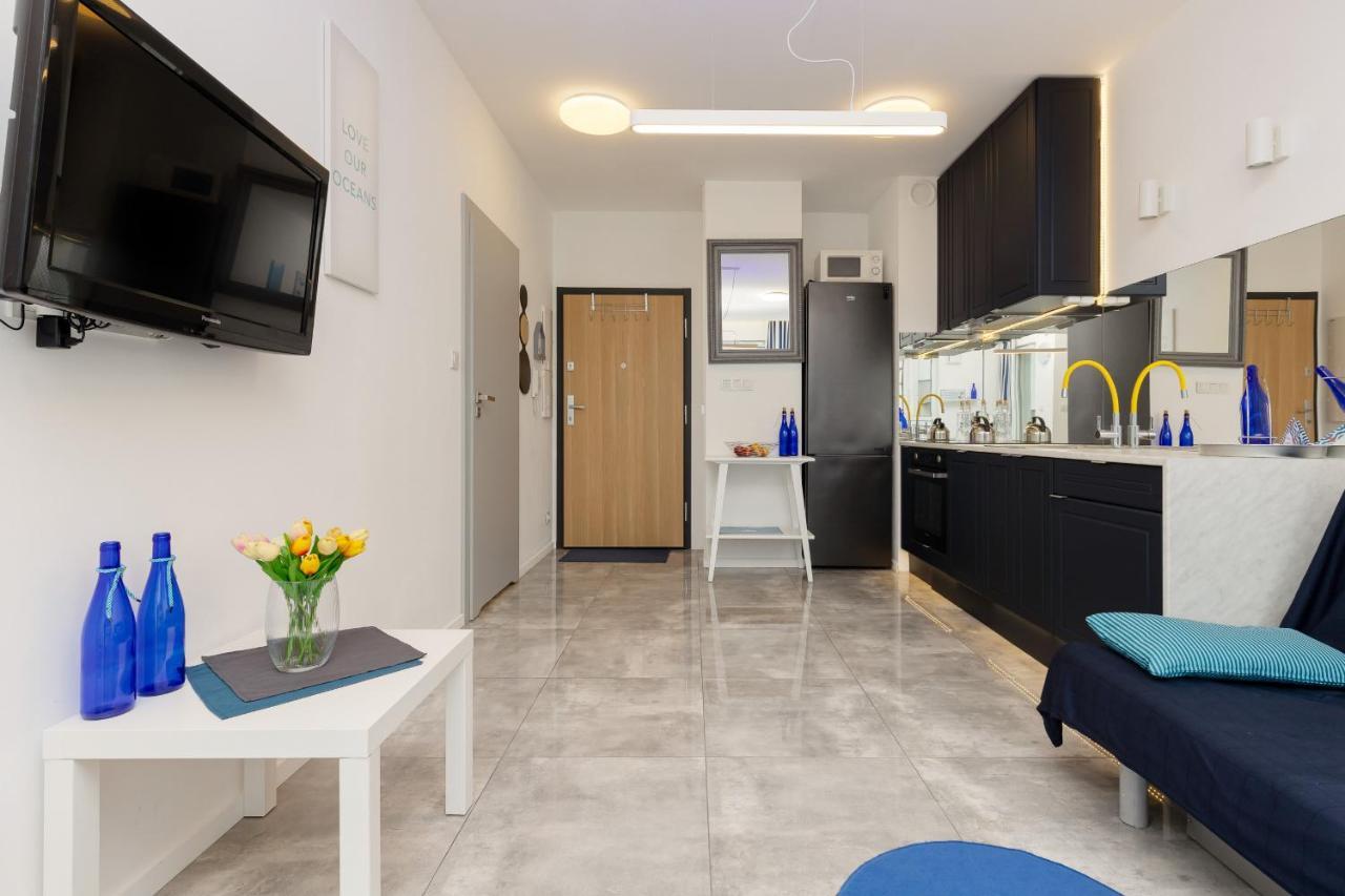 Hugo By Renters Apartment Warsaw